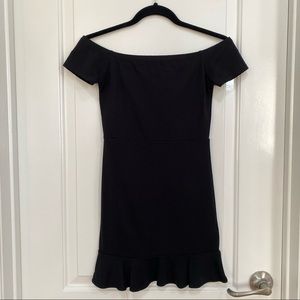 Forever 21 Off The Shoulder Ruffle Hem Short Sleeve Black Dress Women's Size S